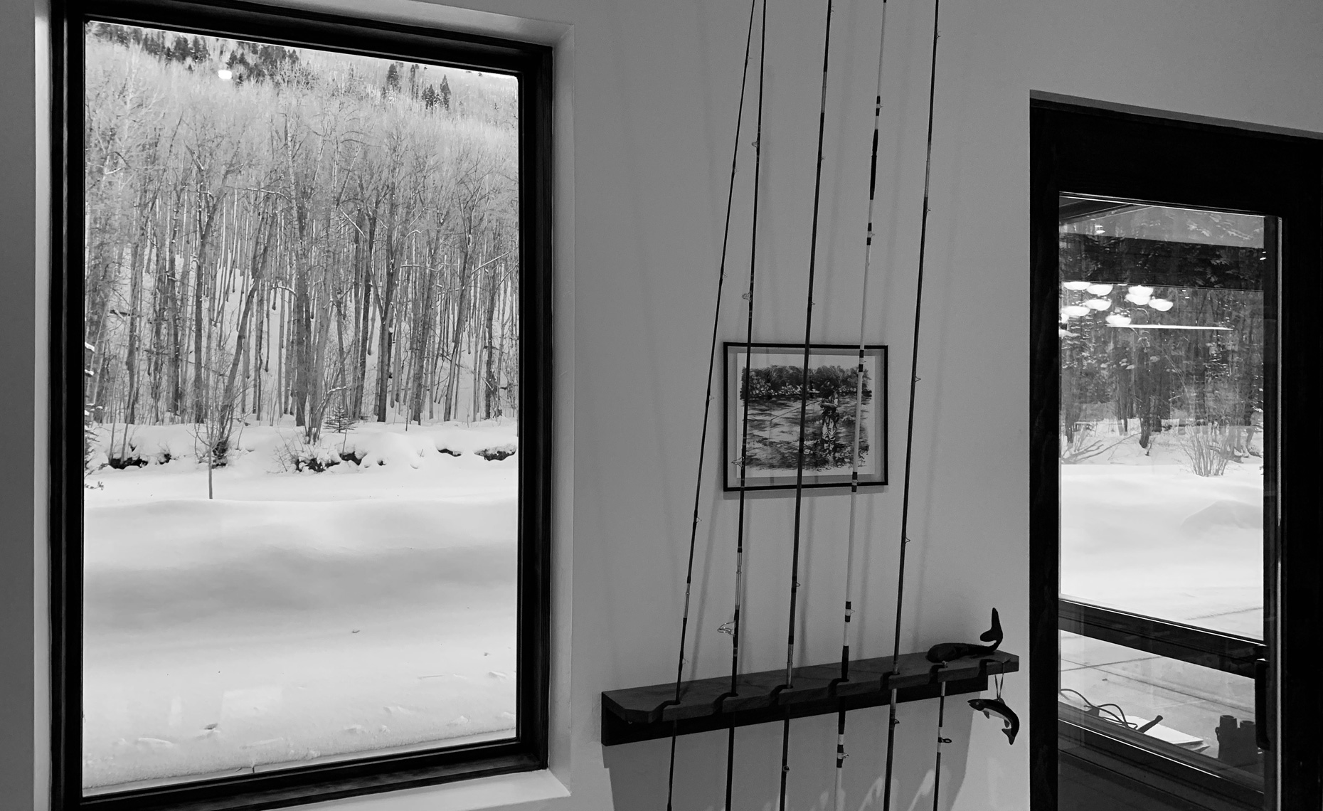 Baxter_Interior_BW-fishing-poles
