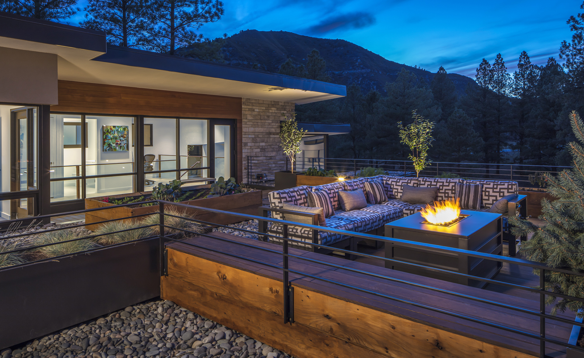 Website - Twin Buttes - outdoor rooftop deck